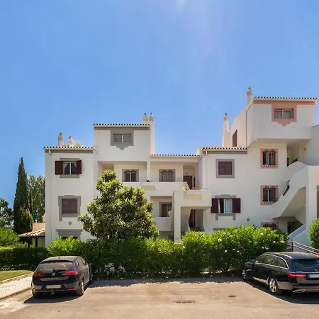 Vilamoura Oasis Family Duplex Apartment *