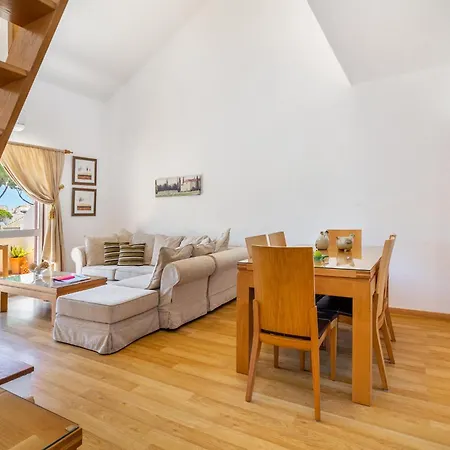דירה Oasis Family Duplex *